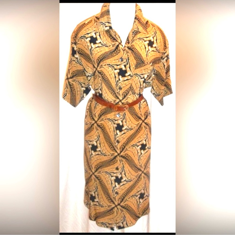 VINTAGE Ferragamo ITALY Salvatore Ferragamo 100% SILK LEOPARD Shirt Dress 70s lg
